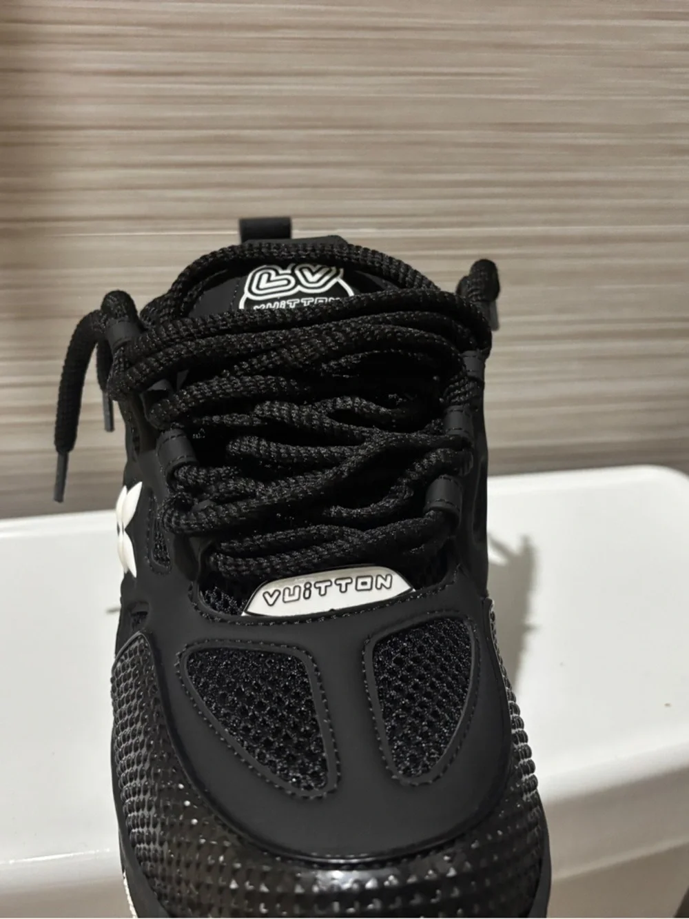 Louis Vuitton Black and White Men's Sneakers - Picture 3 of 4